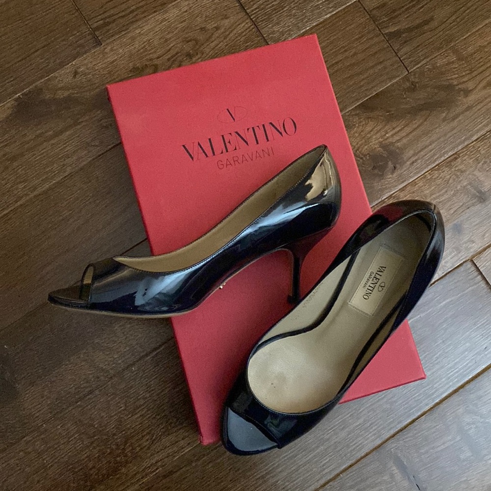 Valentino dark navy heels 6 euro 36